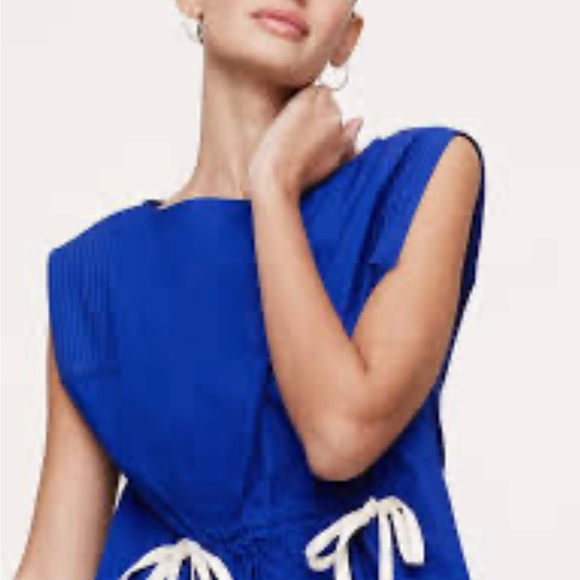 Banana Republic Dresses & Skirts - NWT Banana Republic Cotton Poplin Cape Blue Mini Dress. Size Large.